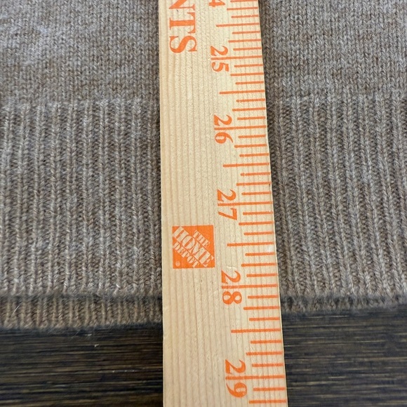 J. Crew Relaxed midweight cashmere V-neck sweater XL - Picture 7 of 12